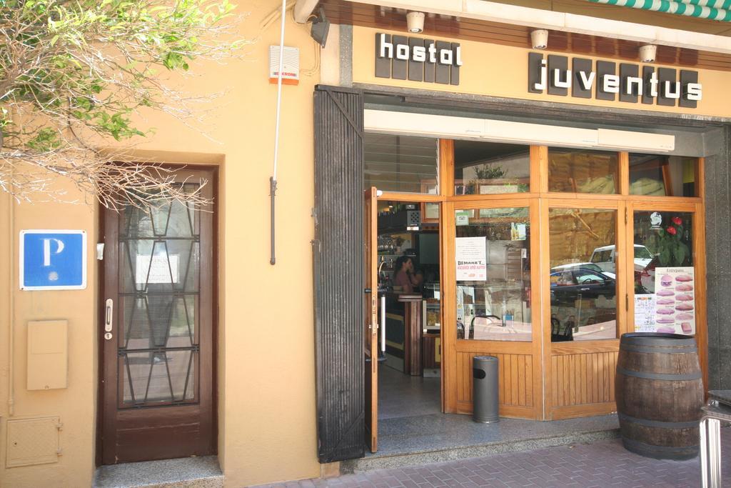 Hostal Juventus Portbou Esterno foto
