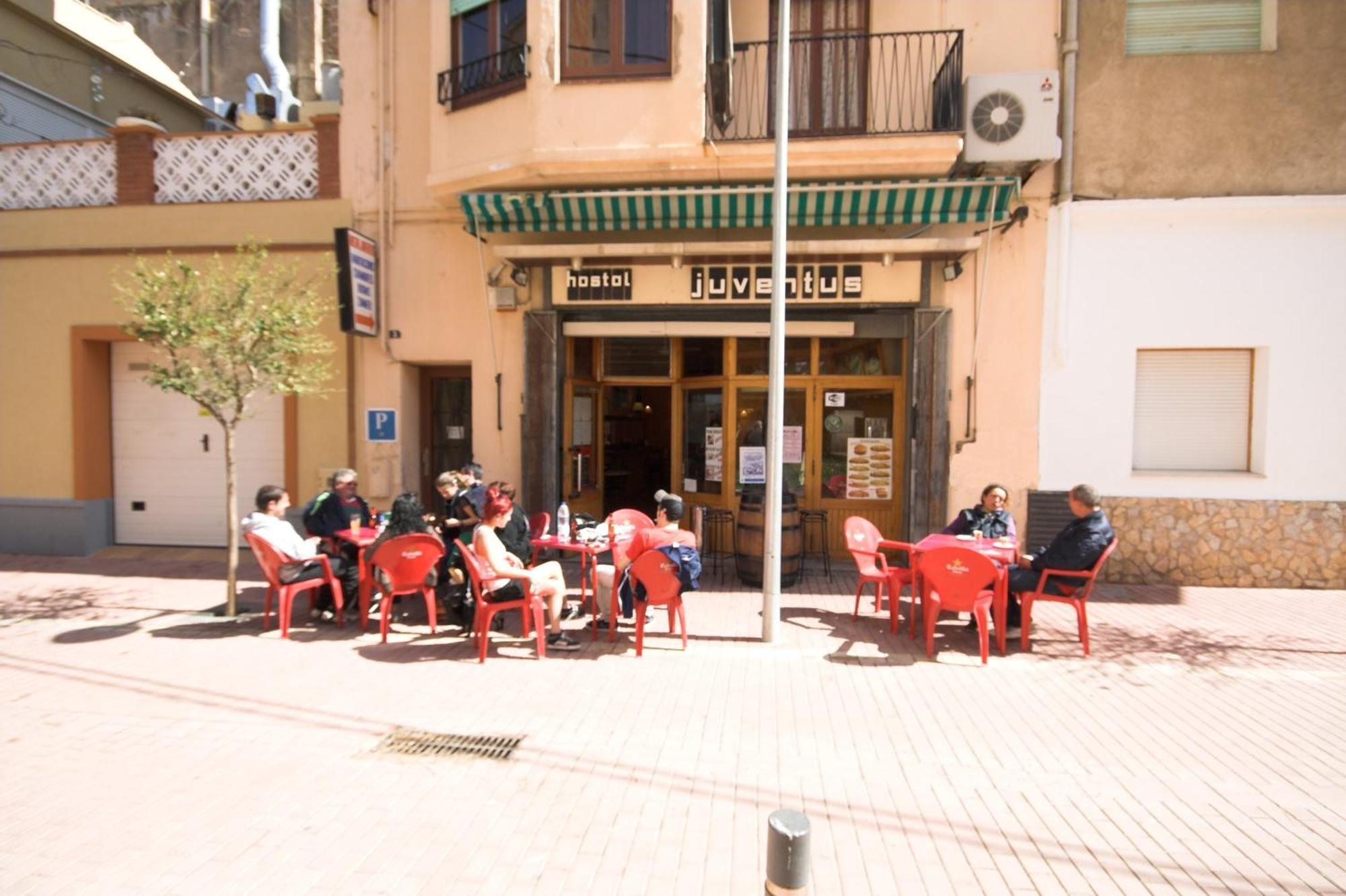 Hostal Juventus Portbou Esterno foto