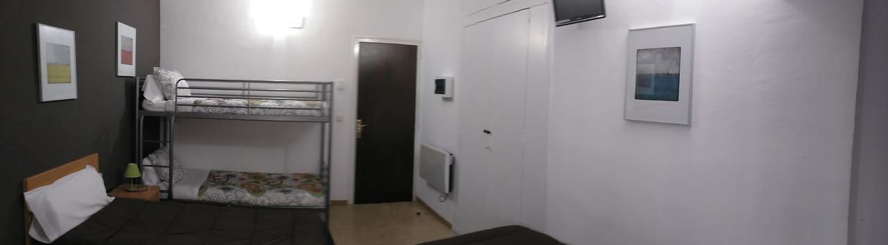Hostal Juventus Portbou Esterno foto
